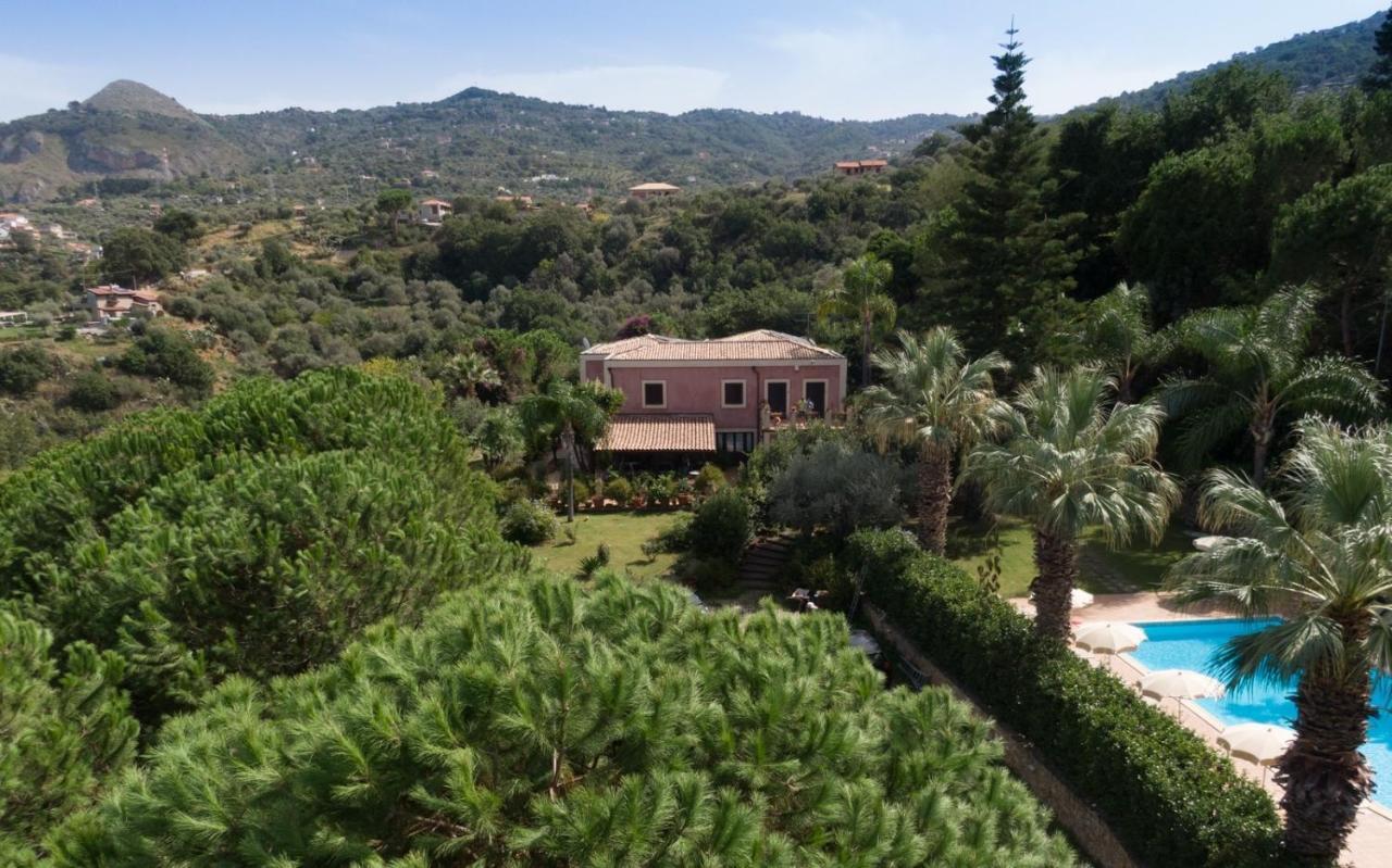 Agriturismo Villa Luca Сант'Агата-ди-Милите Экстерьер фото