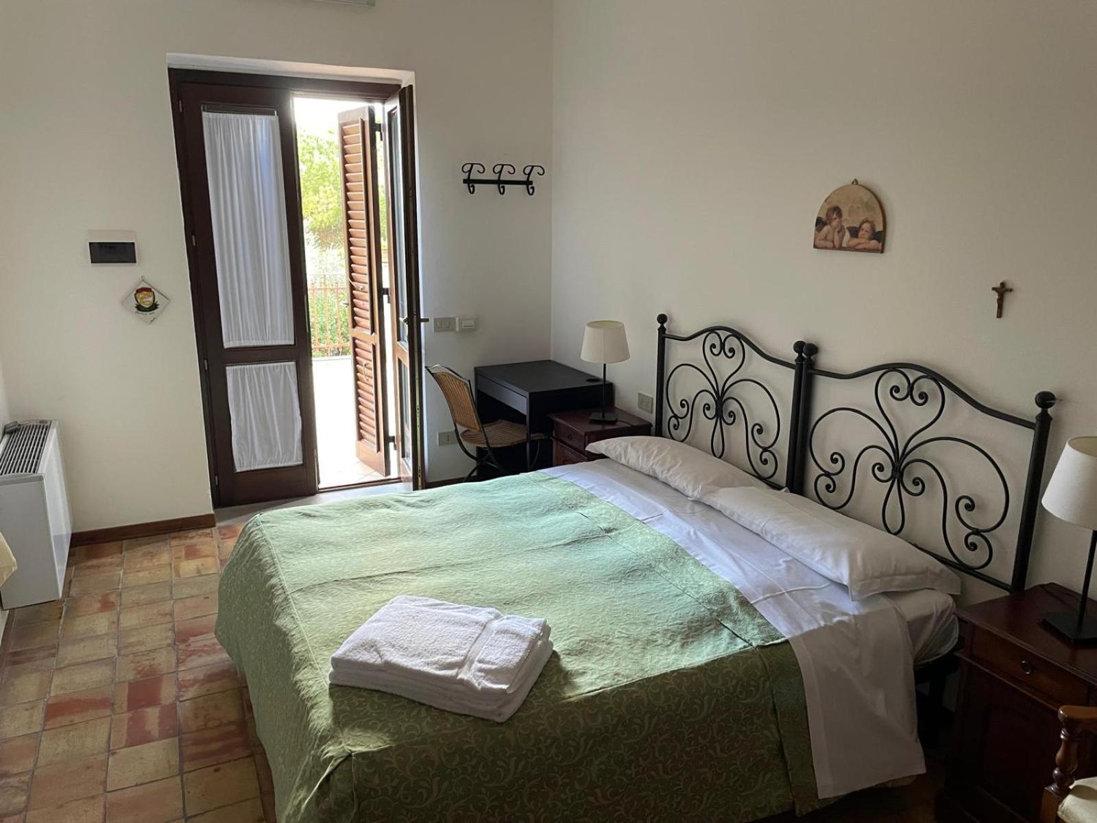 Agriturismo Villa Luca Сант'Агата-ди-Милите Экстерьер фото